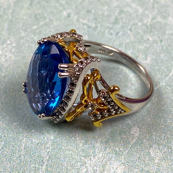 Victoria Wieck Jewelry - Victoria Wieck Fluorite/Topaz Fluorite/Topaz 10.58ctw Color-change 2-tone Ring
